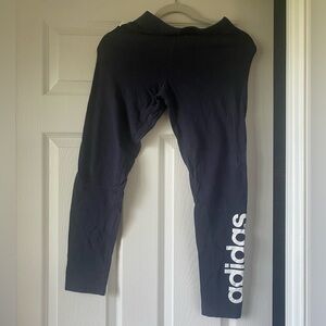 Adidas women’s essential linear tights size small. Navy, cotton